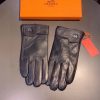 Hermes Soya Gloves In Black