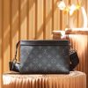 Louis Vuitton Gaston Wearable Wallet Black For Women 22cm / 8.7in M81124