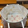 Louis Vuitton Neverfull MM Creme For Women 12.2in/31cm M21579