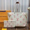 Louis Vuitton Neverfull MM Creme For Women 12.2in/31cm M21579