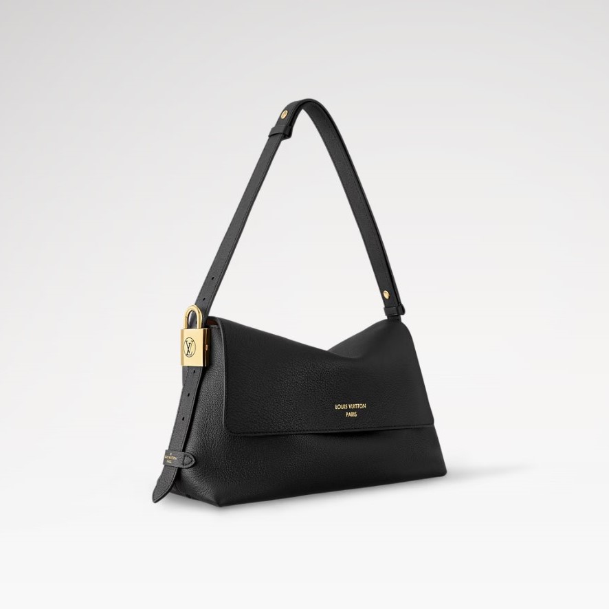 louis-vuitton-low-key-messenger-3-1