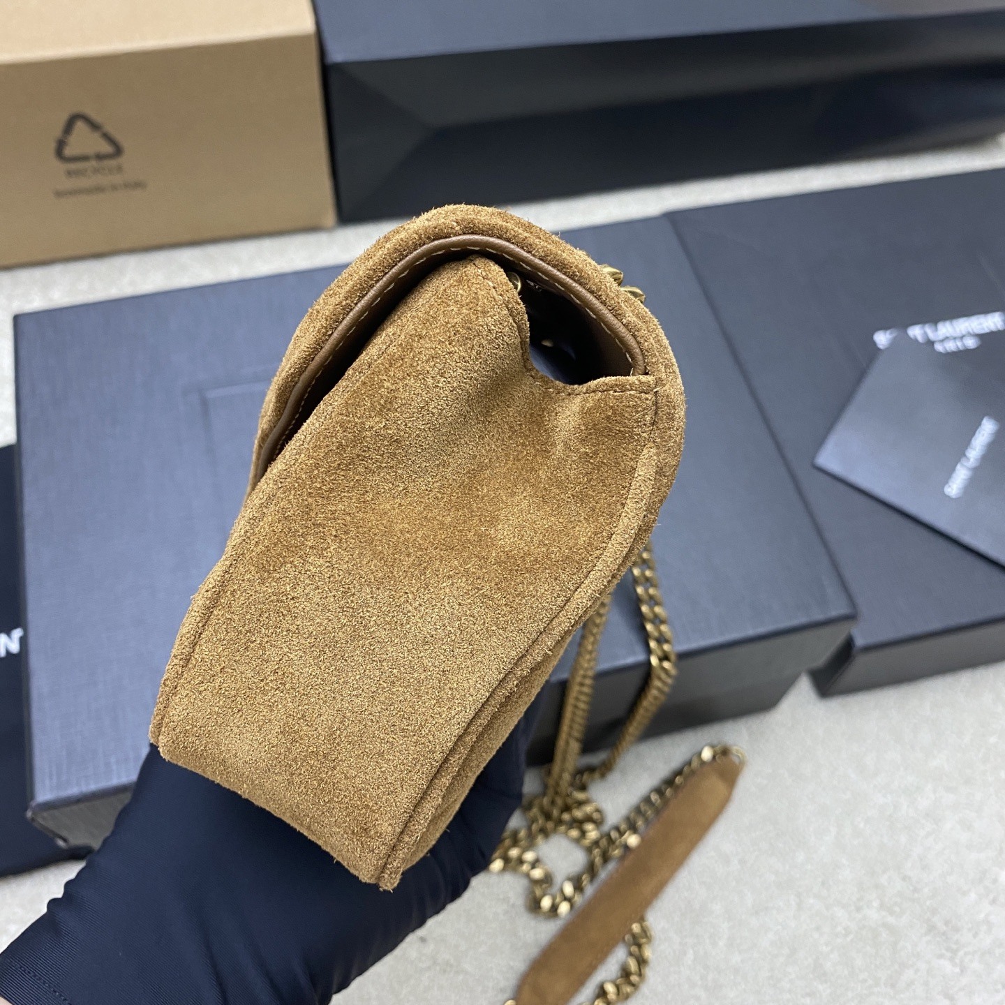 saint-laurent-loulou-mini-in-suede-4