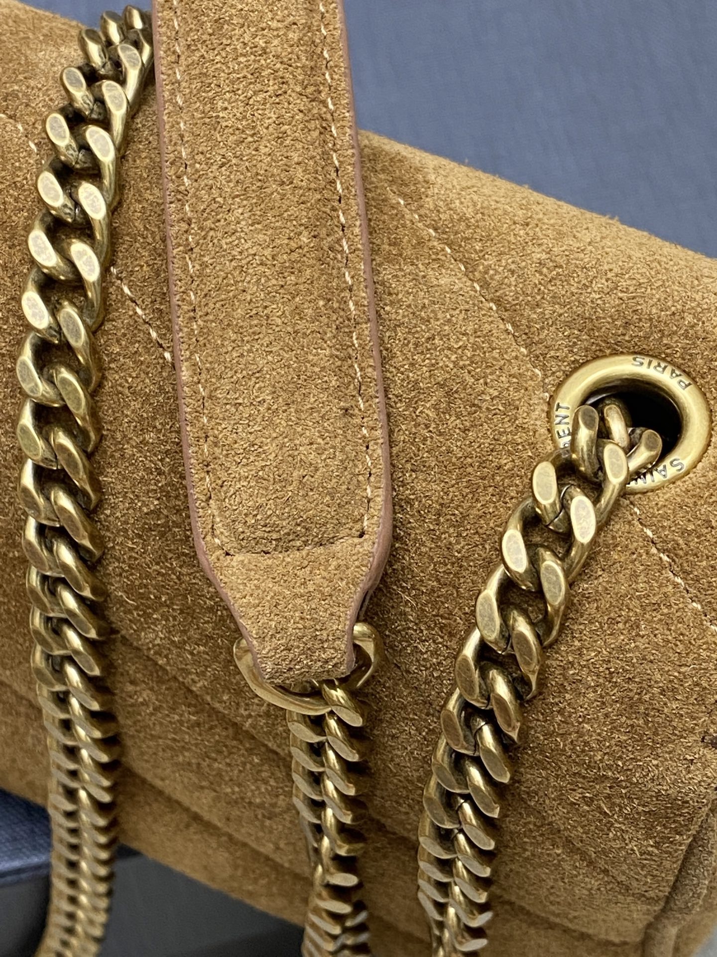 saint-laurent-loulou-mini-in-suede-8