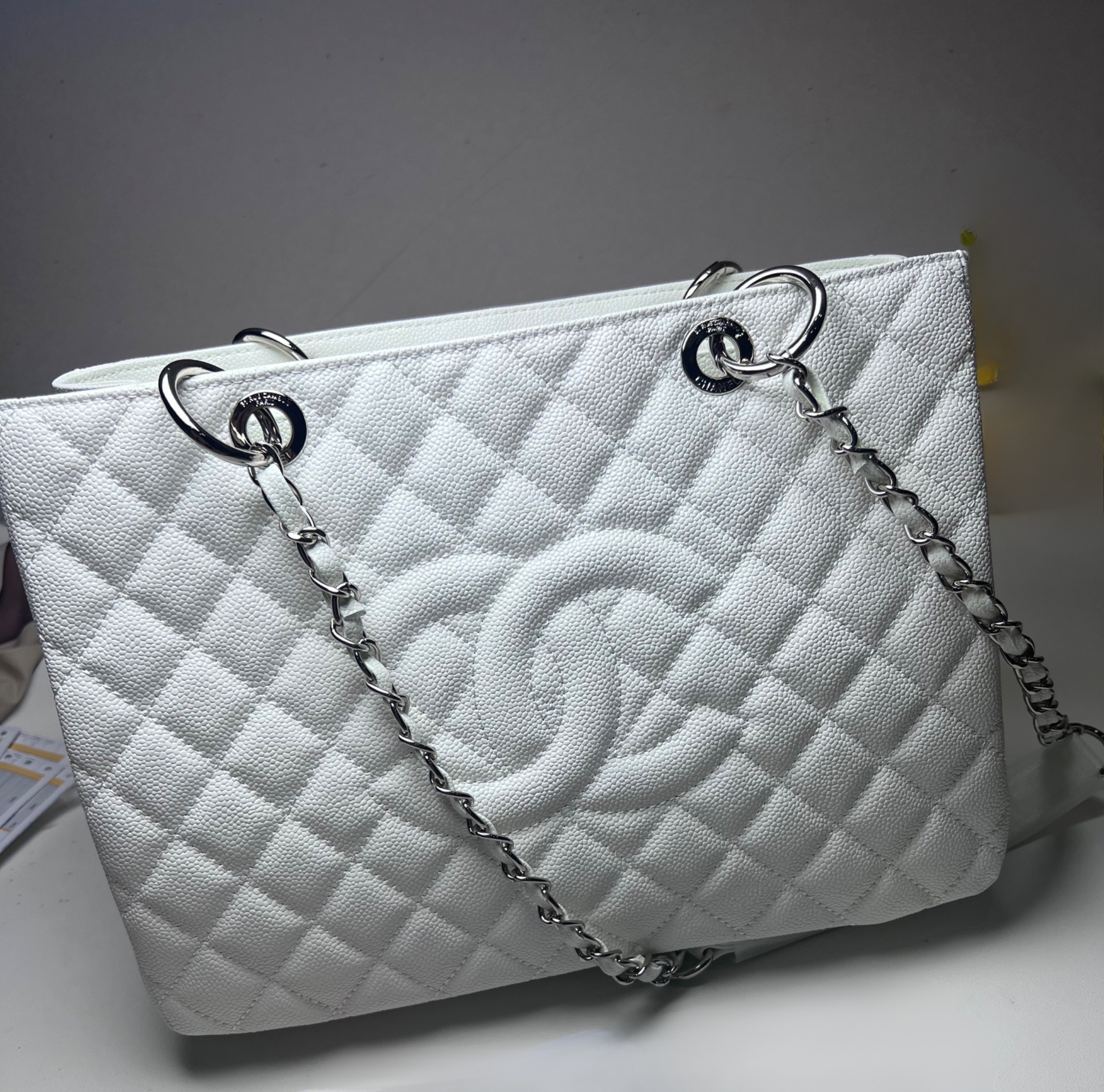 Chanel-Chain-Tote-Shoulder-Bag-2