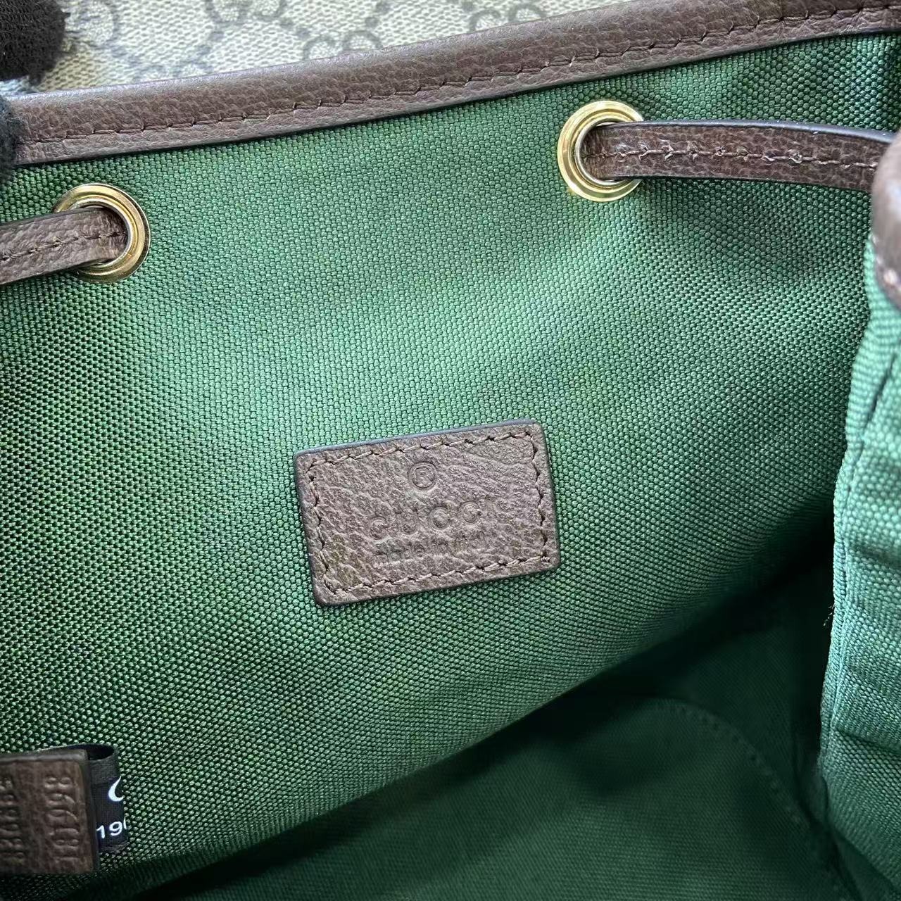 gucci-ophidia-medium-backpack-beige-dark-brown-9